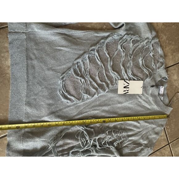 NWT Zara M Distressed Metallic Accent Fringe Pullover Sweater Cotton Blend - Picture 6 of 8